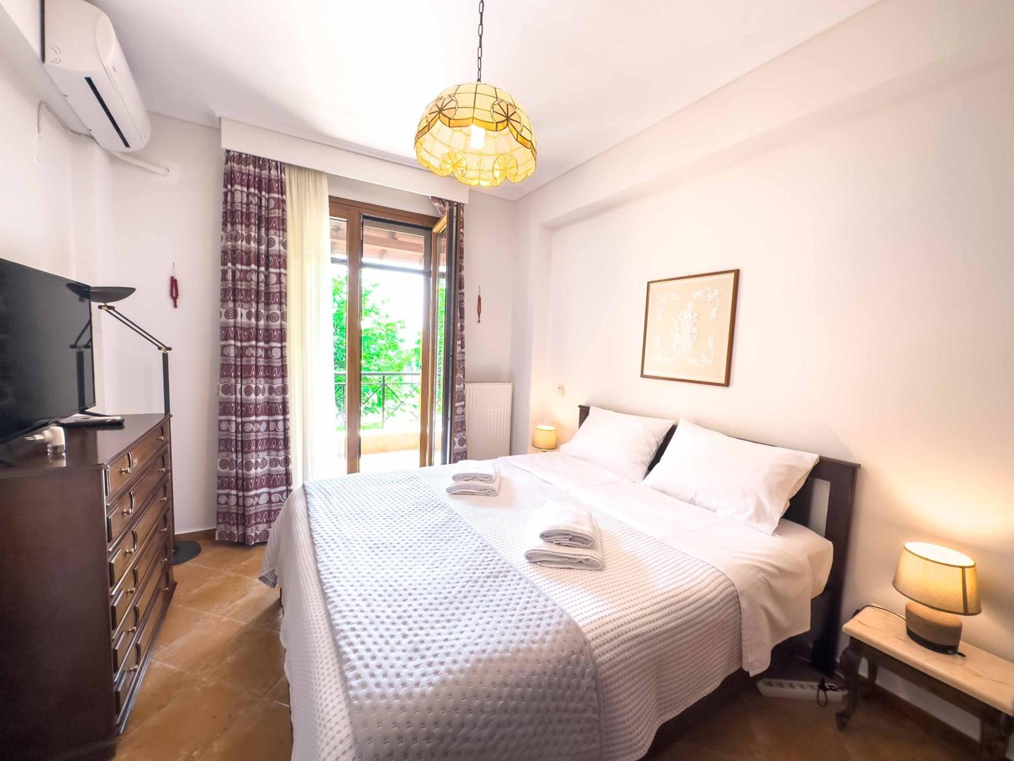 Villa Bougainvillea Епаномі Екстер'єр фото