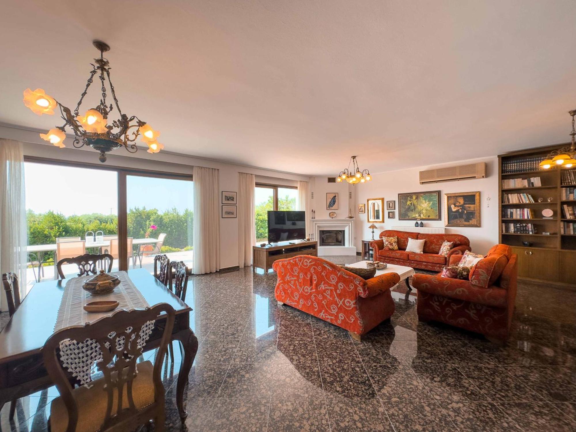 Villa Bougainvillea Епаномі Екстер'єр фото